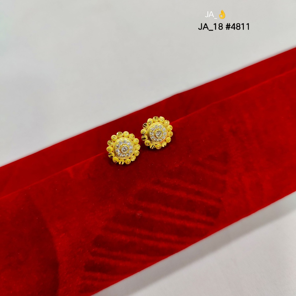 1 Gram Gold Plated Floral Stud Earrings DN-4811