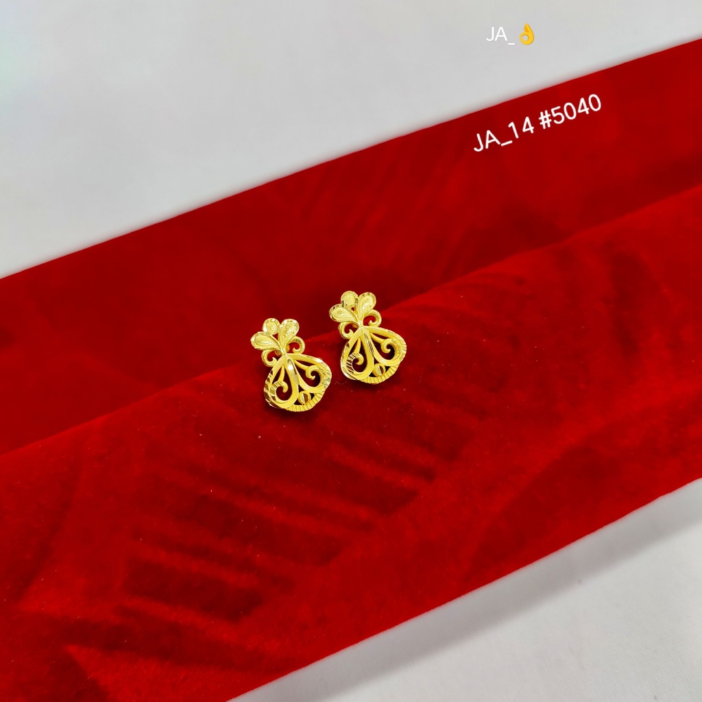 : Gold-Plated Floral Teardrop Earrings DN-5040