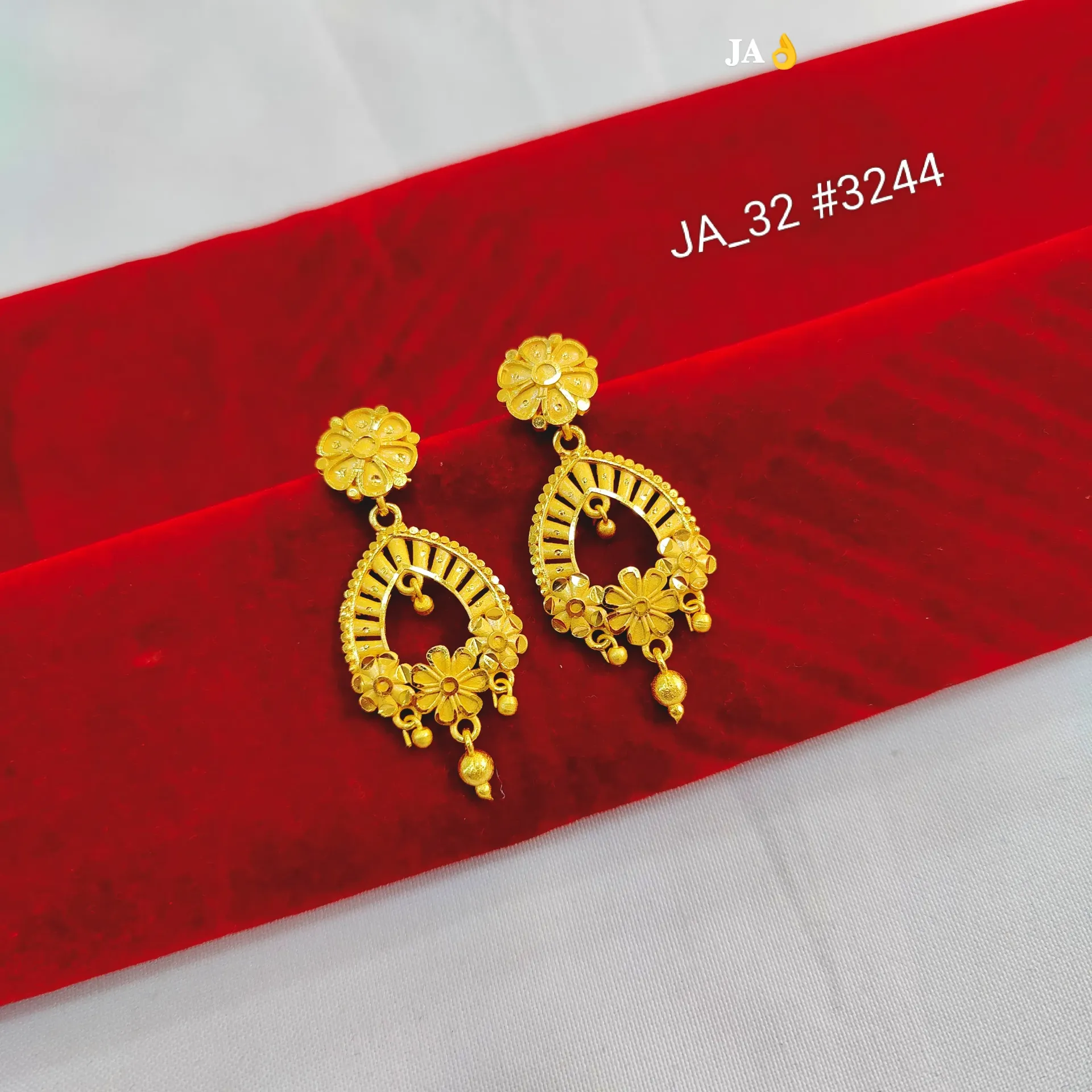 1 Gram Gold Plated Floral Chandbali Earrings DN-3244