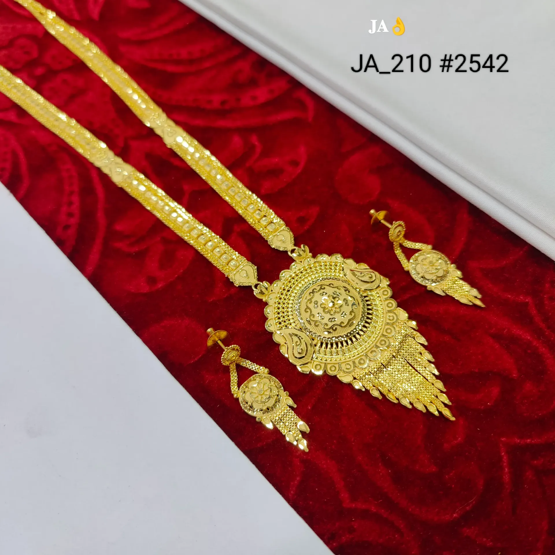 Traditional Gold Rani Haar Necklace Set Earrings DN-2542