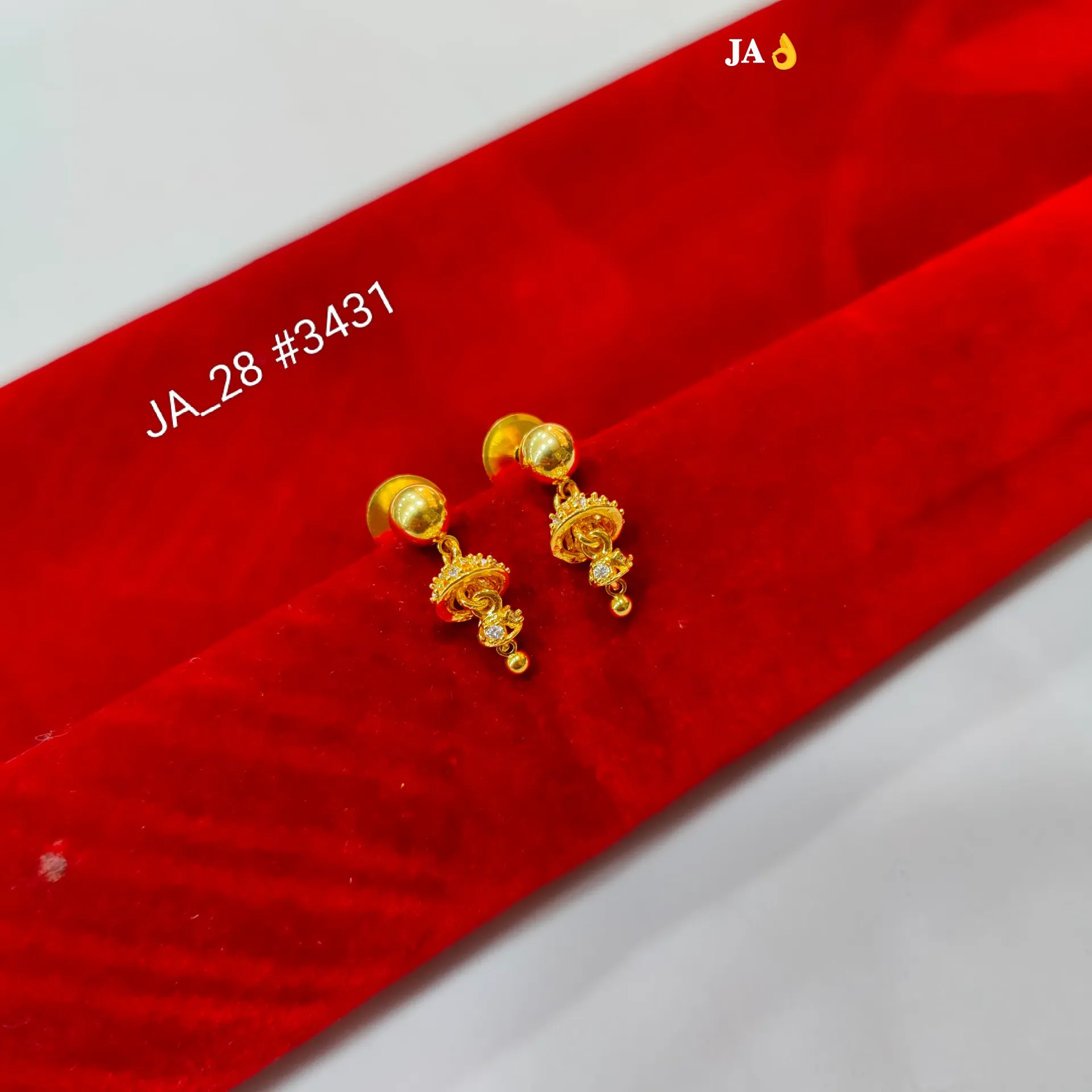 Traditional Gold Jhumki Drop Earrings DN-3431