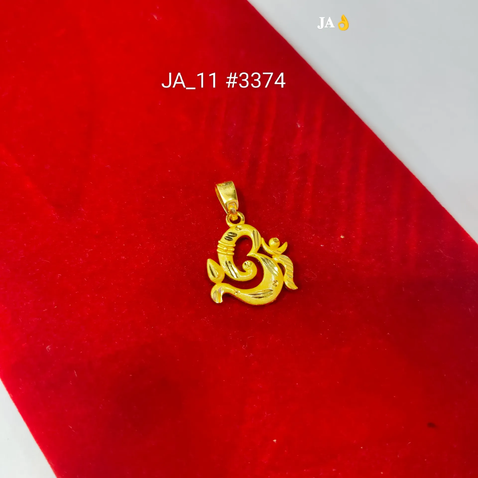 1 Gram Gold Plated Traditional Floral Swirl Pendant DN-3374