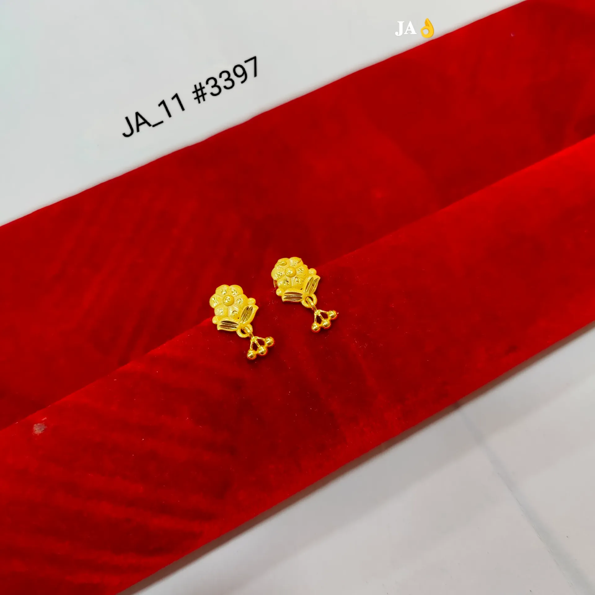 Traditional Floral Gold Drop Earrings DN-3397